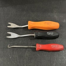 Lot Of 3 Snap-on Trim Pad Fastener Removal Tool 2 1 Snap On Hook End Tool Lot Of 3 Snap-on Trim Pad Fastener Removal Tool 2 1 Snap On Hook End Tool