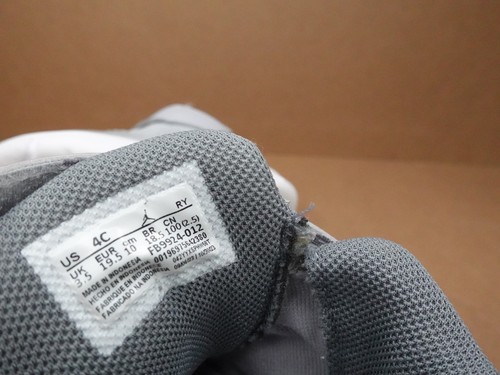 Jordan Stay Loyal 3 weiß/grau - Kleinkindgröße 3,5 - Bild 7 von 7