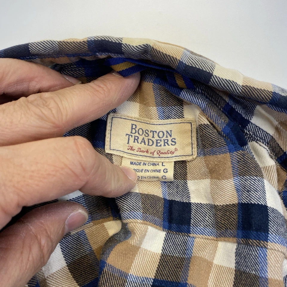 Boston Traders Flannel Button Up Shirt Mens Size Large - Image 2 of 4