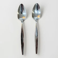 Set of 2 Stainless Steel Grapefruit Spoons – Citra  – Serrated Edge Citrus