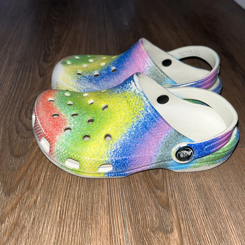 Crocs Clásico Zueco Zapatos Niñas Talla C12 Multicolor Tie Dye Sandalias Sin Cordones Foto 3 de 4