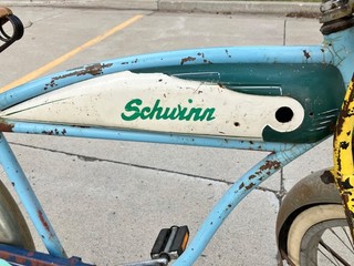 Schwinn Panther Bicycle Horn Tank 26 Inch Straight Bar Teal Vintage Teal White