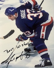 Benoit Hogue Signed National Hockey League (NHL) New York Islanders 8x10 Photo