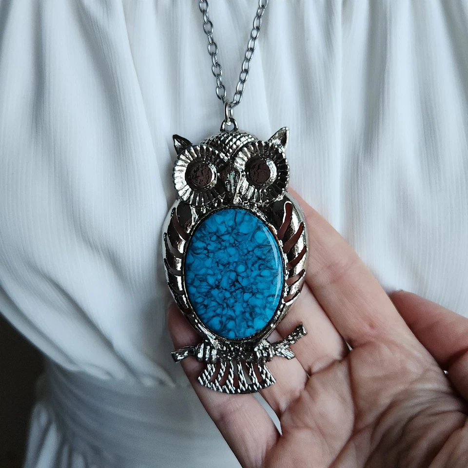 Collar Colgante Búho Vintage con Piedra Turquesa Imitada - Tono Plata, Cadena 24" Foto 3 de 4