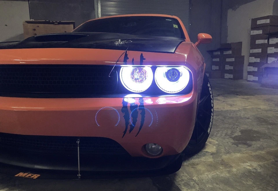 Faros para Dodge Challenger 2009-2014 con anillos de halo RGB Foto 2 de 3