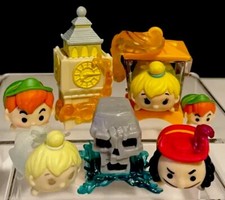 Disney Tsum Tsum PETER PAN Set of 8 Accessories  Figures TINKER BELL CAPTAIN