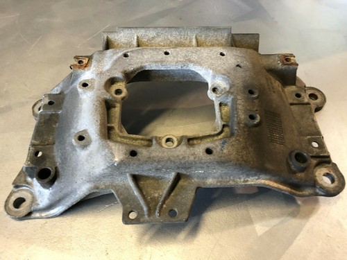 Audi A6 4G Avant 7C Getriebehalter 8K0399263 BA