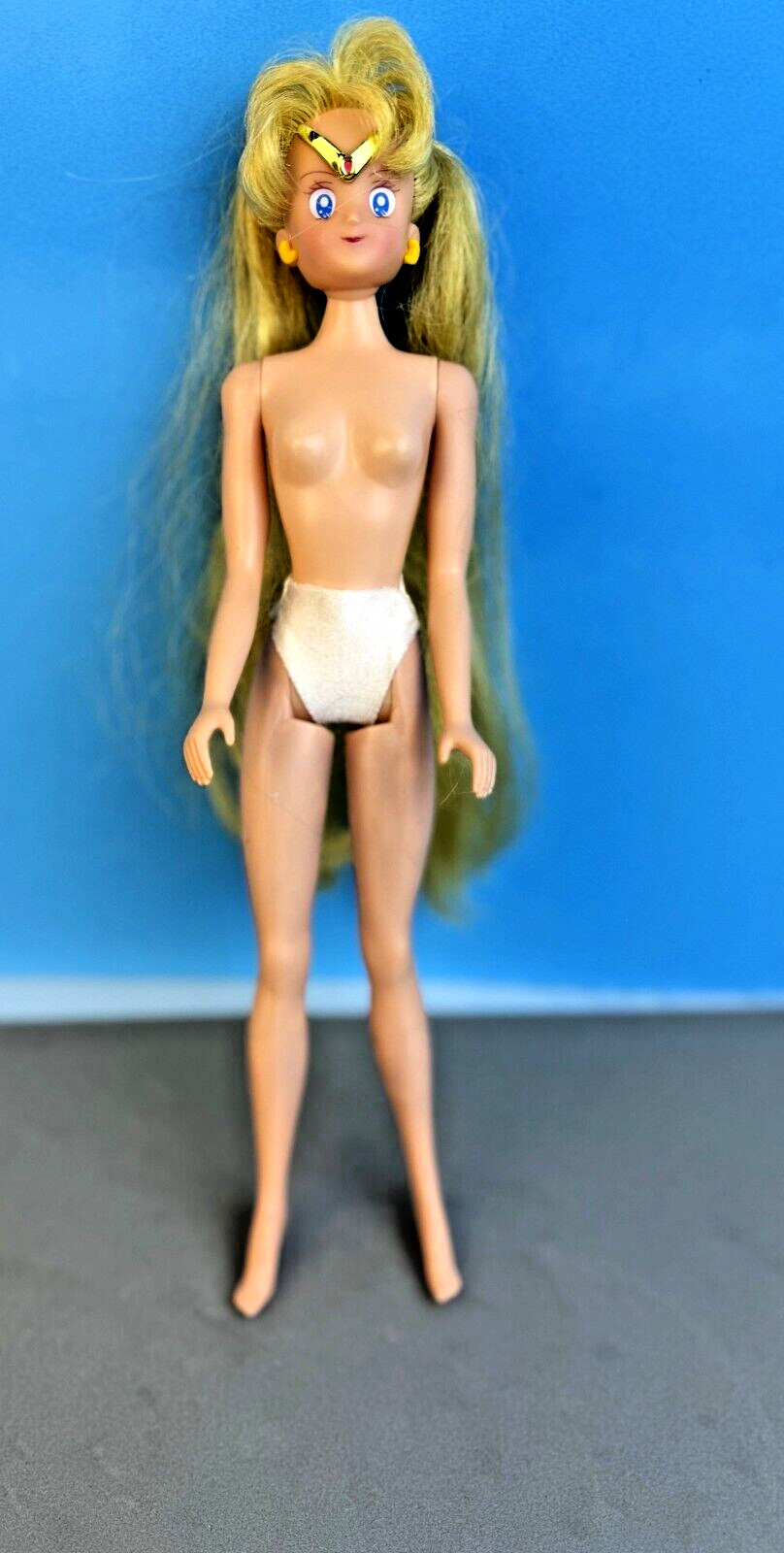 Vintage 2000 "Sailor Moon" Venus 12"  Doll