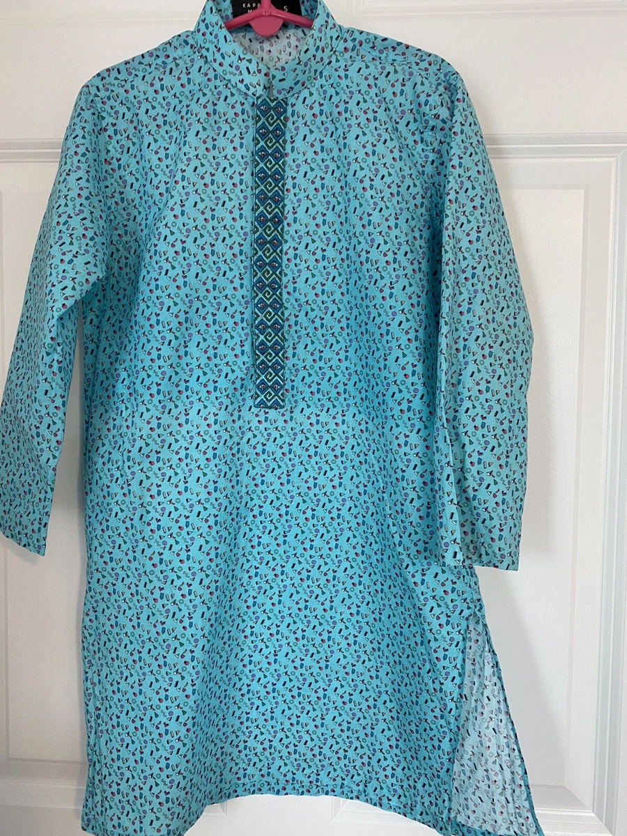 Kapray designs top