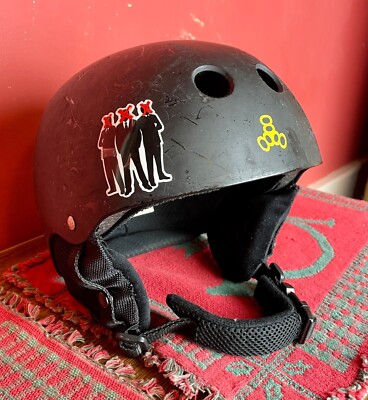 TRIPLE EIGHT NYC Snowboard Ski Helmet Built In Audio Skiing