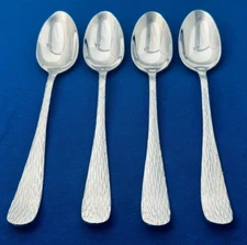Hampton Melody Hammered Stainless 18/0 Glossy - Set of 4 Place Oval Spoon  7/8"