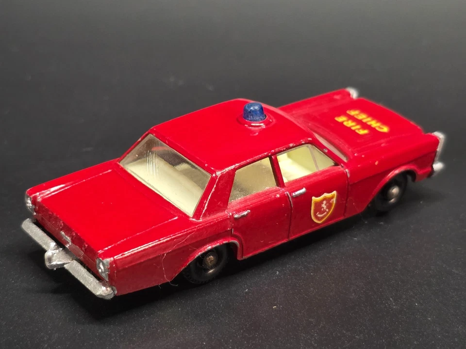 Matchbox Lesney No. 55/59 Ford Galaxie Fire Chief Car - Image 4 of 4