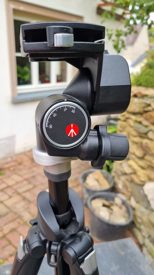Manfrotto 055XPROB Stativ + Manfrotto 410 Kopf - Bild 2 von 4