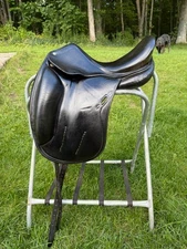 Monoflap Dressage Saddle 17.5