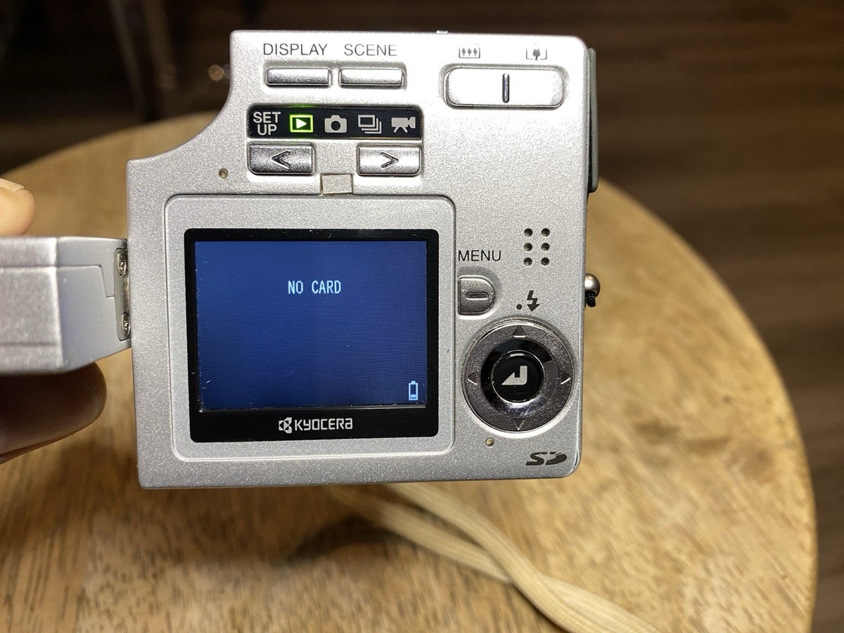 ★通電シャッターOK★ KYOCERA Finecam SL400R 3台セット ☆通電シャッターOK☆ KYOCERA Finecam SL400R 3台セット 【公式通販】