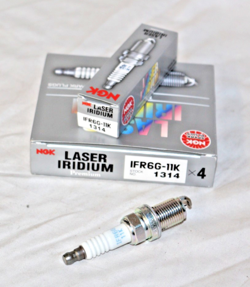 NEW NGK Spark  Plugs IFR6G-11K Lot of 5