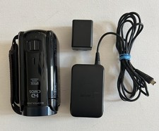 Canon Vixia HF R600 Camcorder 57x HD E.C. with battery, charger  soft case