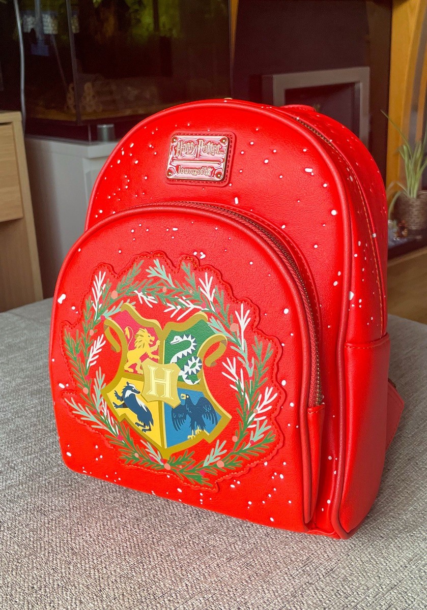 Loungefly - Harry Potter Joyeux Mini Pine Scented Backpack  display picture 3