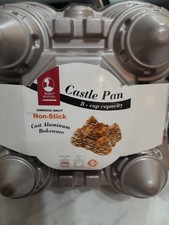 Castle Cake Pan NWT  Non Stick Aluminum Bakeware 8-cup Capacity