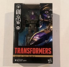Hasbro Transformers Age Of The Primes Deluxe Blast Off Combaticon Bruticus