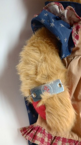 Russ "RUFUS" The Bear With Diabetes - RARE GIRL!! - Picture 2 of 6