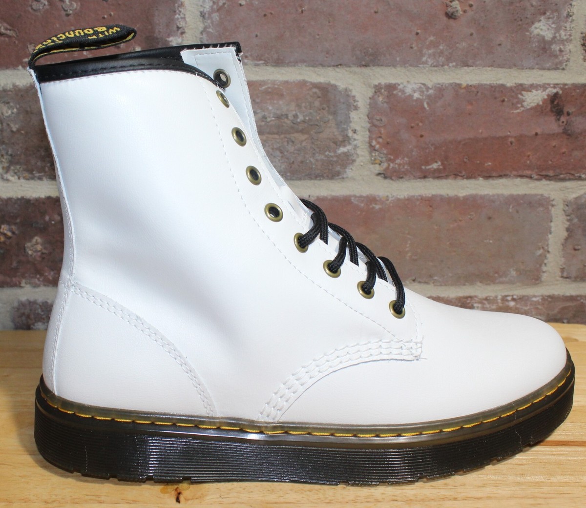 New Dr. Martens Zavala Leather Combat Boots White 8 Eye US  display picture 1