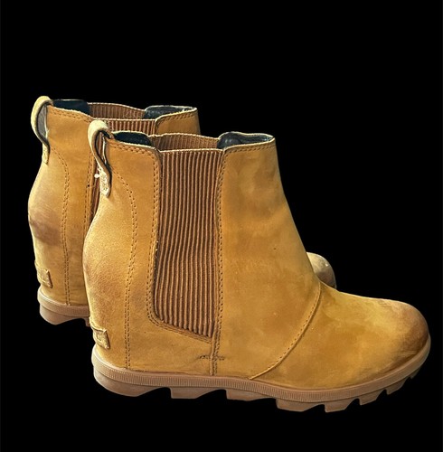 Sorel Womens Boot Size 9.5 Chelsea 