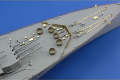 eduard 53165 x	1/350 Ship- HMS King George V Cranes & Railings for Tamiya