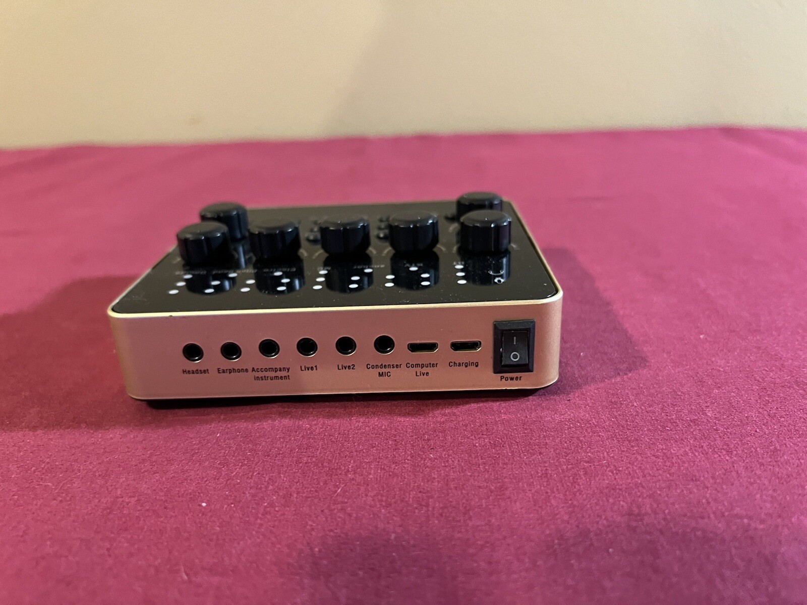 V10 Studio Recording Equipment Condenser Microphone Live Stream Sound