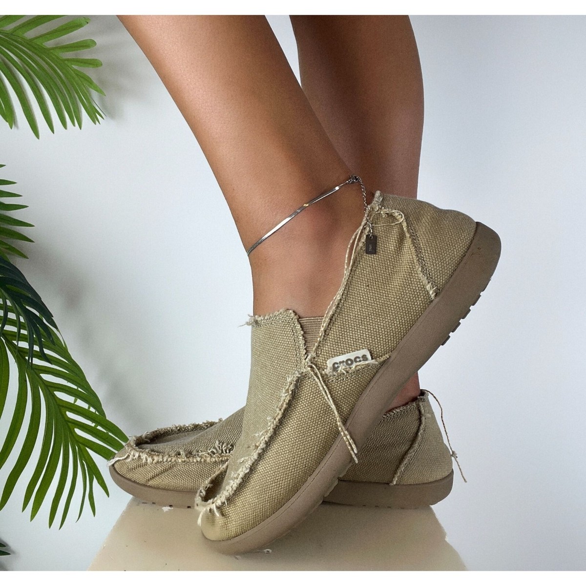 靴 crocs Santa Cruz khaki $_57.JPG?set_id=880000500F