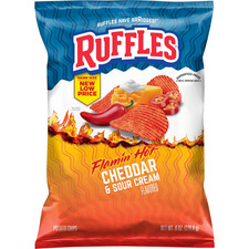 Ruffles Potato Chips FLAMIN HOT CHEDDAR  SOUR CREAM Crispy Snack 8 oz 1 Bag 