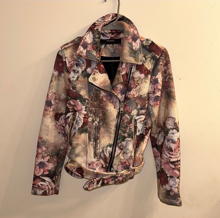 Zara 플로럴 재킷