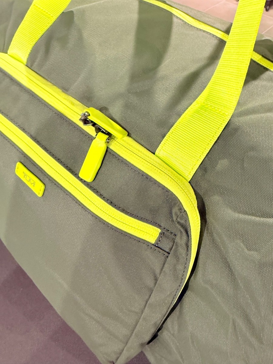 NEW TUMI Voyageur JUST IN CASE Packable 20.5” Duffel Bag - GREEN