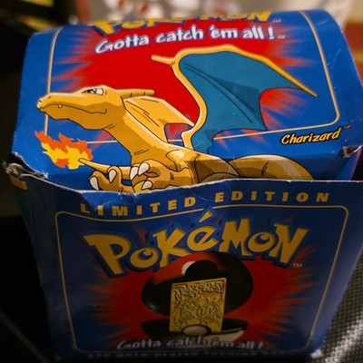 Nintendo Pokemon Burger King Charizard Gold Card with Pokeball