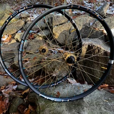 Fox 50th Podium Gold Trail wheels with Hydra H2 hubs