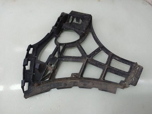 Volkswagen Golf Plus 2006 Vorne links Halterung Stoßstange Stoßfänger hinten