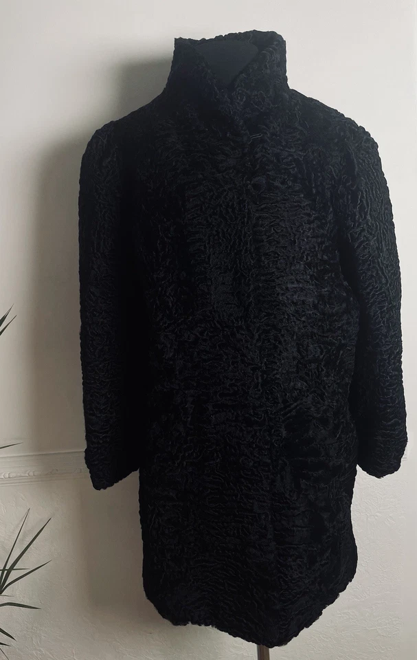 Abrigo de piel de oveja vintage para mujer negro rizado abrigo de cordero persa M\L Suiza Foto 4 de 4
