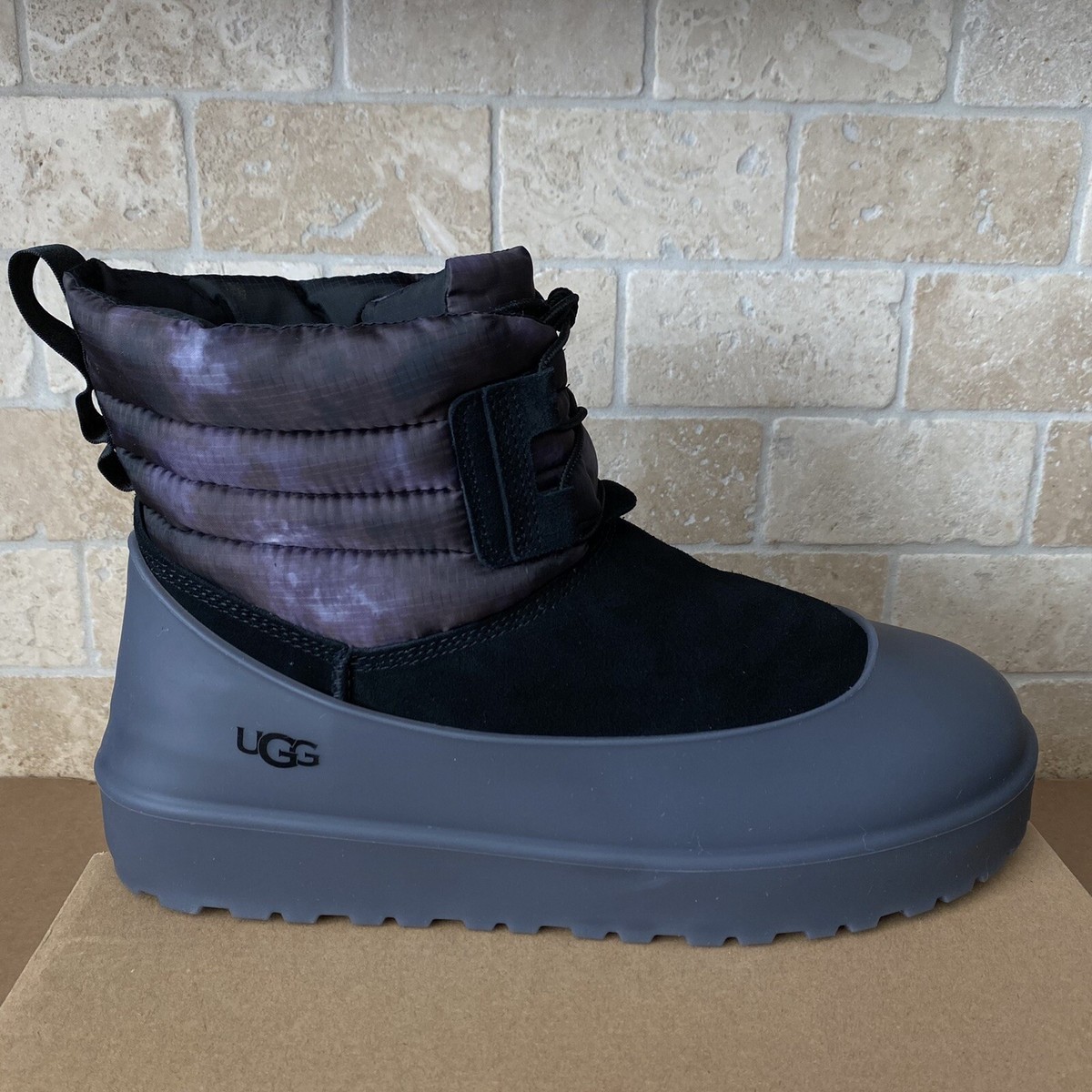 UGG Classic Mini Lace-up Weather Smokescreen Black Suede Fur 