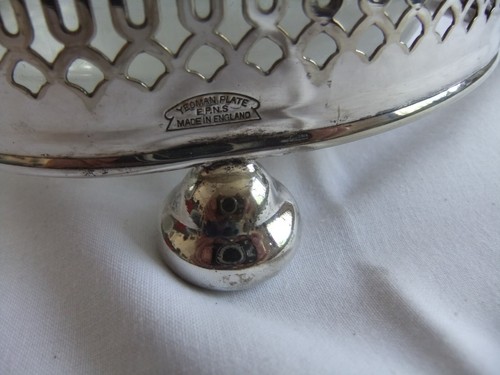Vintage Silver Plate Fretted Holder with Glass Bowl, Yeoman, Birmingham. 8x17 cm - Picture 3 of 12
