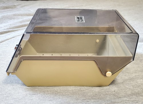 Vintage 5.25" floppy case - 65 disc storage - beige plastic - Afbeelding 2 van 4