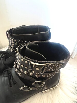 靴 Hedi style leather ring boots RARE Yves Saint Laurent studded leather boots 38 EU YSL x