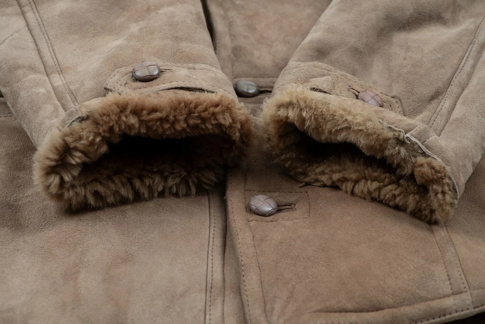 Light Khaki Brown Lambskin Shearling Coat with Notched Lapels, Men's XXL - Image 3 of 4
