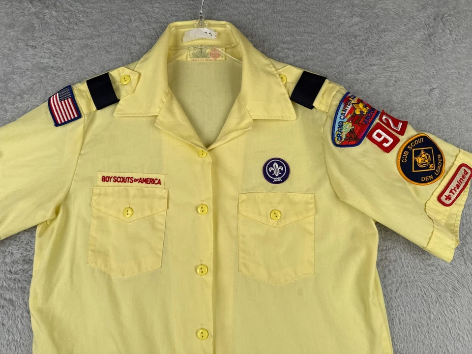 Boy Scouts of America Shirt Women Large Yellow Short Sleeve Polyester READ ME - Image 4 of 4
