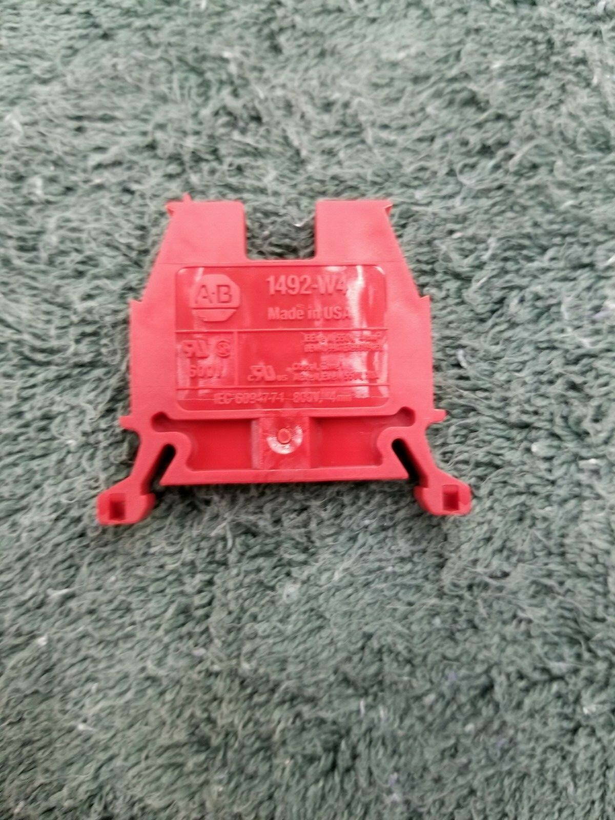 Allen-Bradley Single Circuit Terminal Block 1492-W4-RE, Red