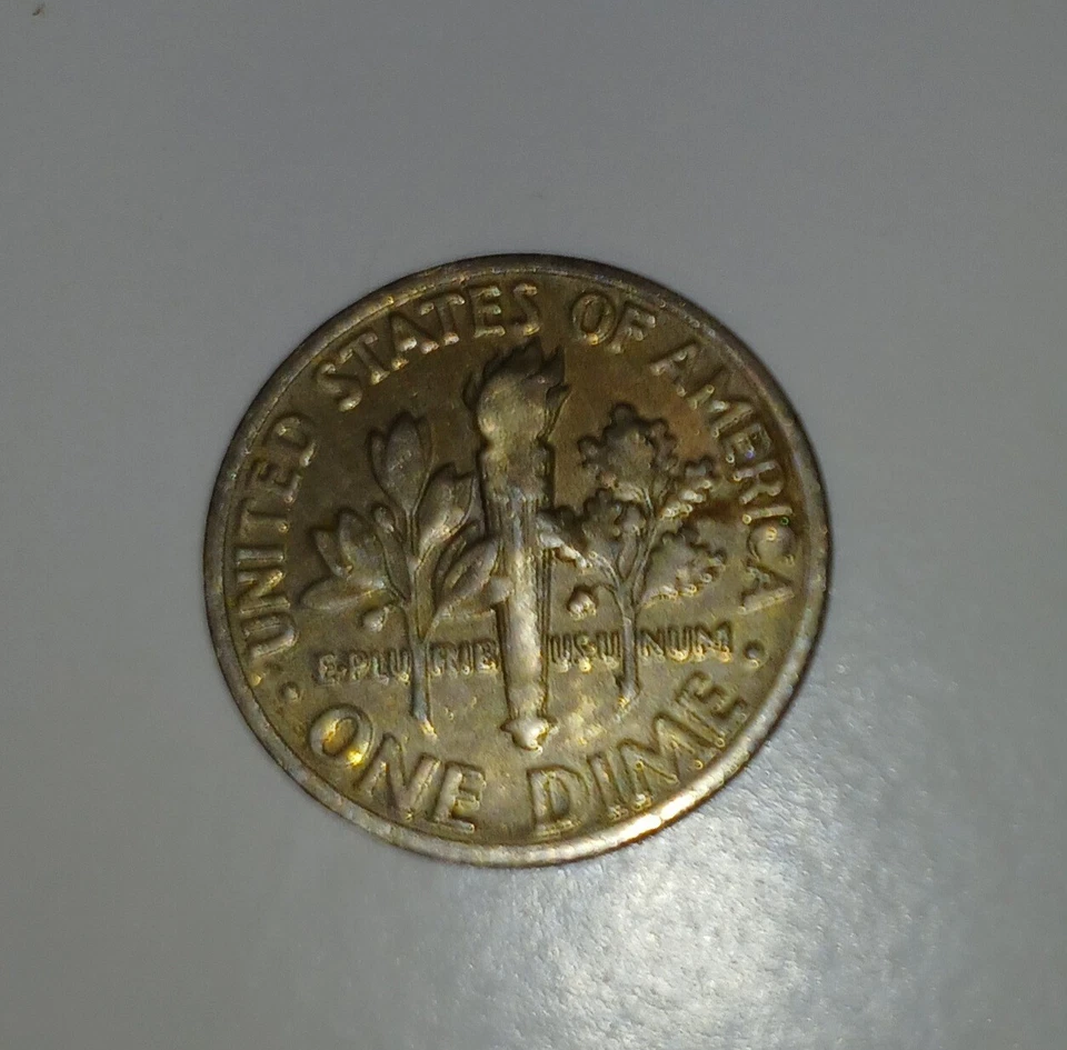 Moneda de diez centavos P Roosevelt 2016 error DDO/RDA Foto 2 de 2