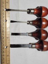 Ramelson Wood Carving Tools 4pc Set - Gouge Skew Chisel 2 V-tools, Made in USA