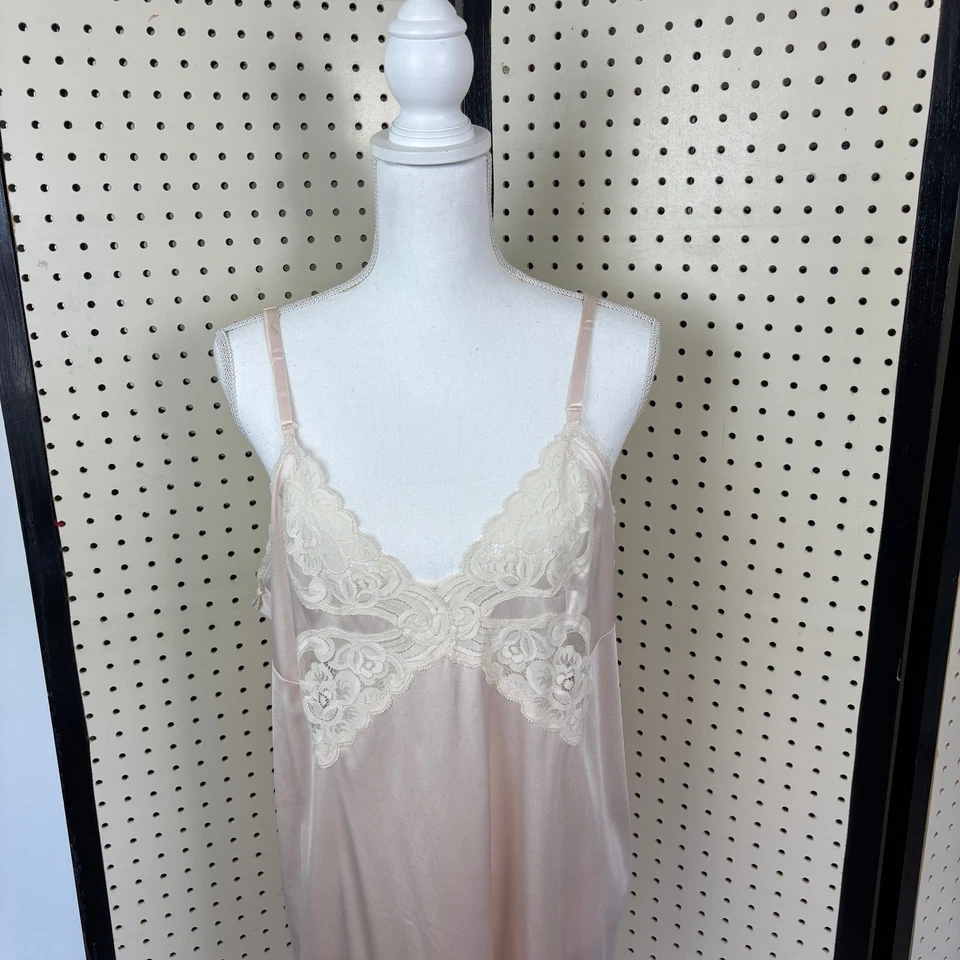 Camisón vintage Vanity Fair rosa suave vestido sin mangas Plus 2XL / 42 femenino Foto 3 de 4