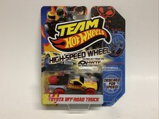 Camión todoterreno Toyota 2012 Hot Wheels High Speed Wheels Team Hot Wheels