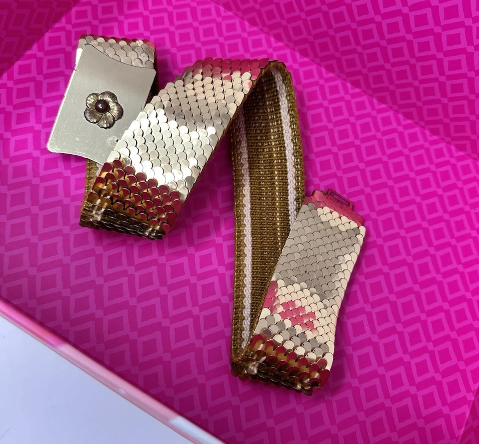 Cinturón elástico medallón boho vintage color dorado metal - talla pequeña a M Foto 2 de 4