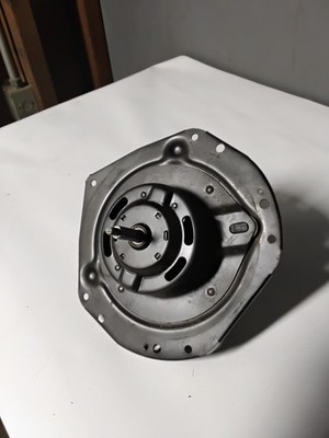 VDO Blower Motor. PM 105.